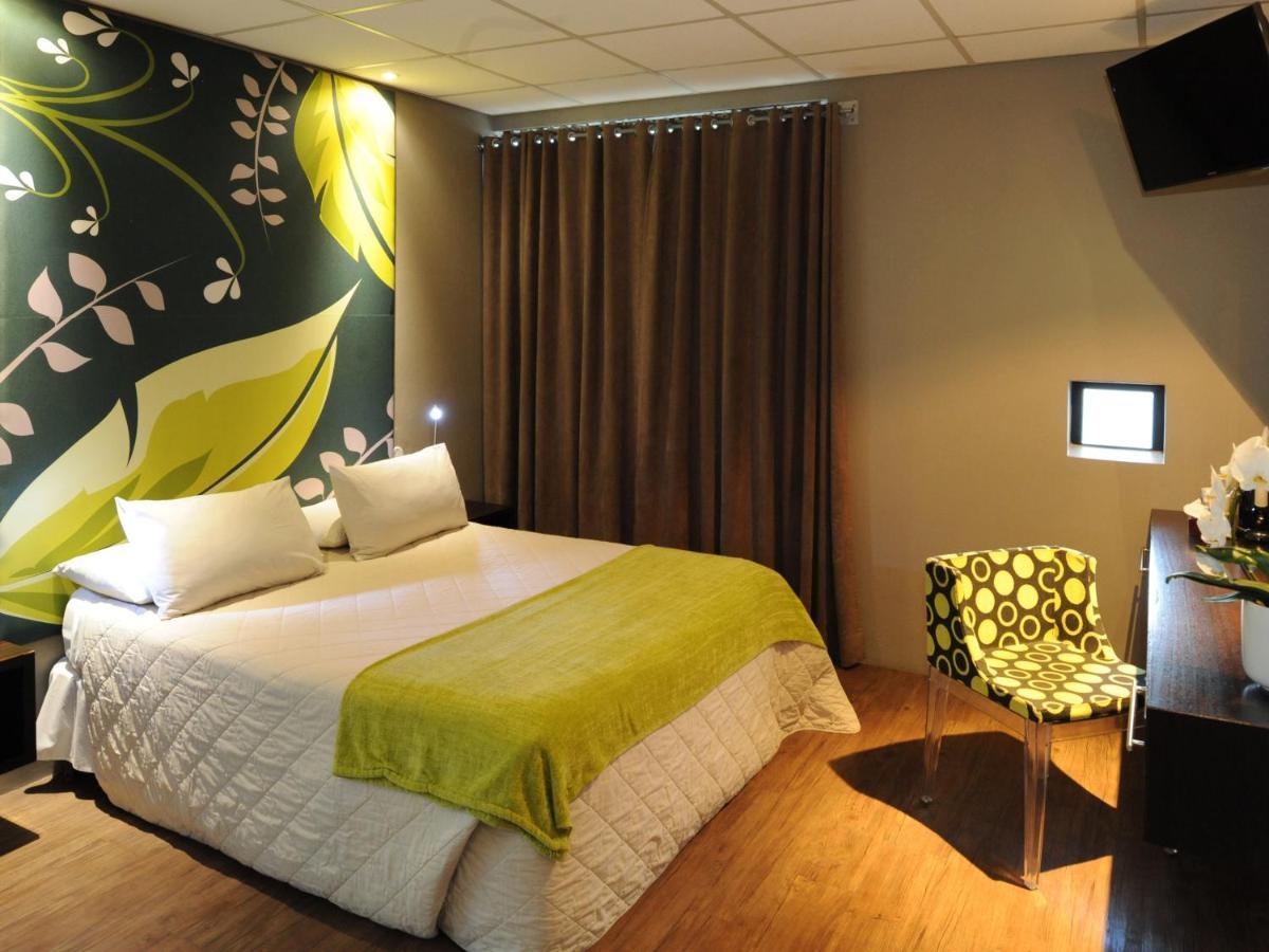 Hotel Aha Bloemfontein Esterno foto