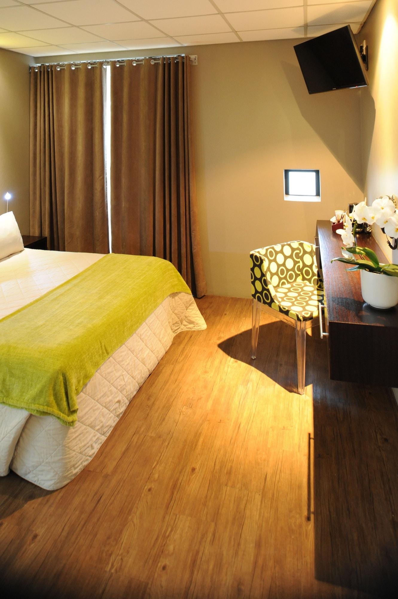 Hotel Aha Bloemfontein Esterno foto